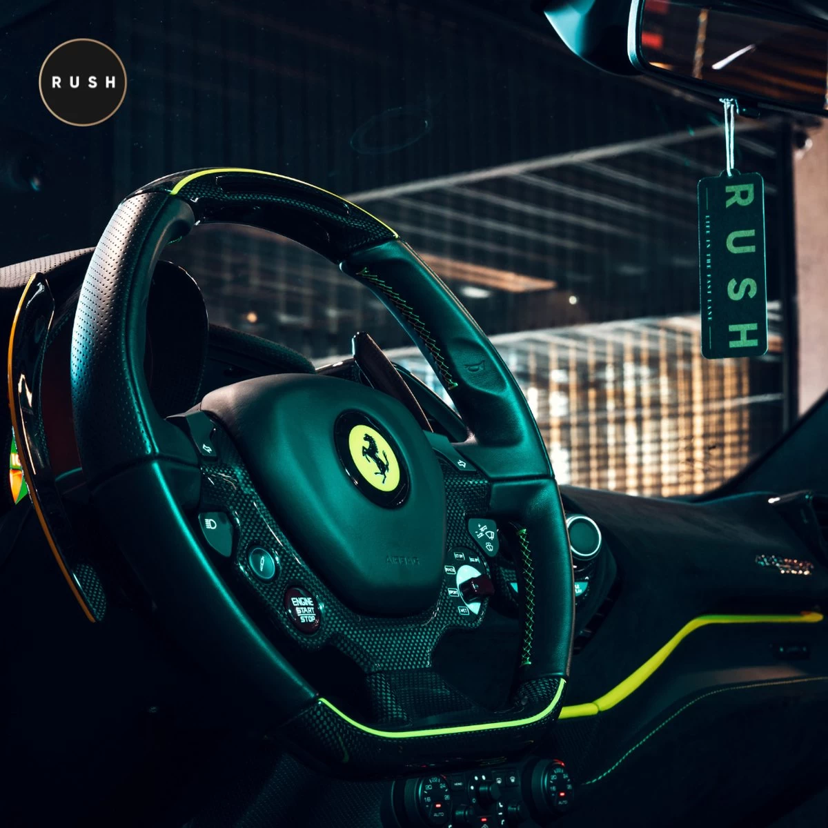 RUSH Bekleding Reiniger - Interieur Reiniger - Auto Wassen - Schoonmaken - Auto Accessories - Interior Clean 750ml 7 RUSH Bekleding Reiniger - Interieur Reiniger - Auto Wassen - Schoonmaken - Auto Accessories - Interior Clean 750ml - Afbeelding 7