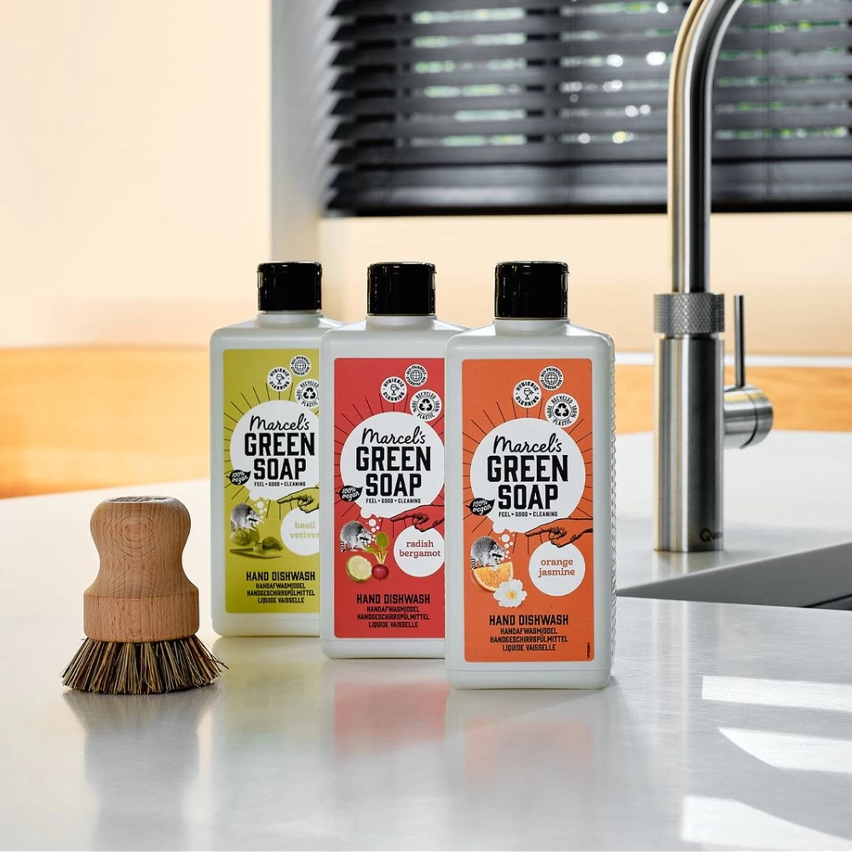 Marcel's Green Soap Afwasmiddel Basilicum & Vertivert Gras - 6 X 500 Ml 4 Marcel's Green Soap Afwasmiddel Basilicum & Vertivert Gras - 6 X 500 Ml - Afbeelding 4