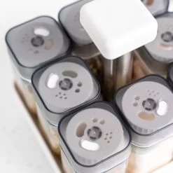 Coninx Kruidenrek Staand - Draaiend Kruidenrek Met Glazen Potjes - Kruidencarrousel Draaibaar - 8 Kruidenpotjes - Wit / RVS 21 Coninx Kruidenrek Staand - Draaiend Kruidenrek Met Glazen Potjes - Kruidencarrousel Draaibaar - 8 Kruidenpotjes - Wit / RVS -Huishoud Verkoop 1200x1200 1549