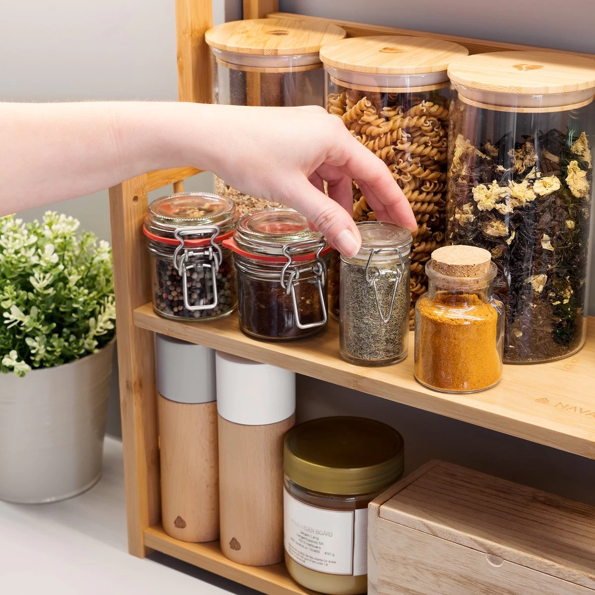 Navaris Keukenrek Met 3 Planken - Verstelbaar Kruidenrek Van Bamboe - Staand - Stevige Constructie - Natuurlijk Bamboehout - Waterafstotend 7 Navaris Keukenrek Met 3 Planken - Verstelbaar Kruidenrek Van Bamboe - Staand - Stevige Constructie - Natuurlijk Bamboehout - Waterafstotend - Afbeelding 7