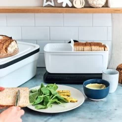 Tupperware BreadSmart Junior - Vershouddoos - Brood Langer Vers Houden - 32 X 17,5 X 15cm -Huishoud Verkoop 1200x1200 1679