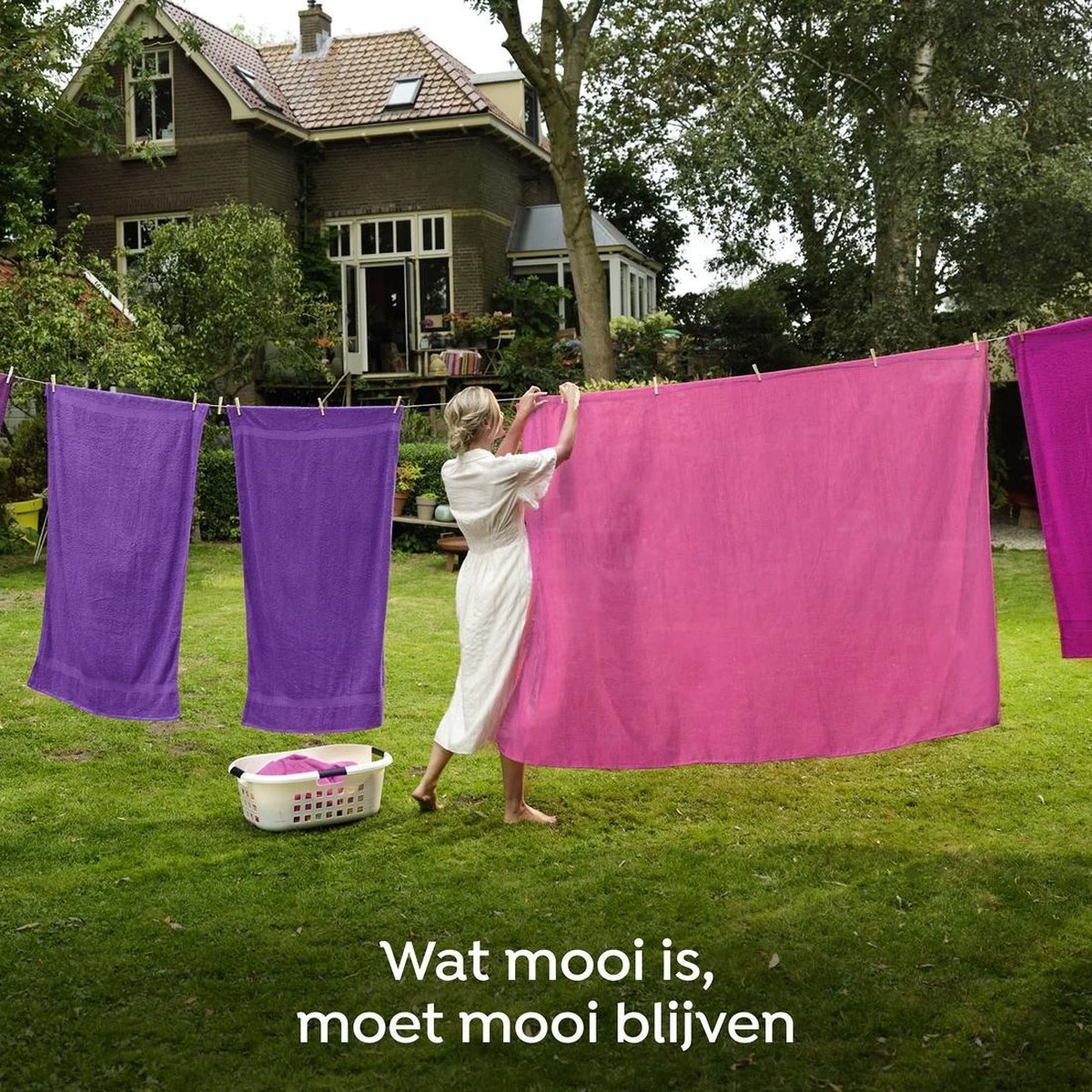 Robijn Summer Pink Wasverzachter - 4 X 30 Wasbeurten - Voordeelverpakking 5 Robijn Summer Pink Wasverzachter - 4 X 30 Wasbeurten - Voordeelverpakking - Afbeelding 5