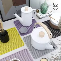 BODO Gootsteenmat Siliconen Donker Grijs - 30.5 X 30.5 Cm - Keuken Accessoires - Gootsteen Beschermer - Onderzetters Siliconen - Anti Kras - Gootsteen Accessoires 10 BODO Gootsteenmat Siliconen Donker Grijs - 30.5 X 30.5 Cm - Keuken Accessoires - Gootsteen Beschermer - Onderzetters Siliconen - Anti Kras - Gootsteen Accessoires -Huishoud Verkoop 1200x1200 840