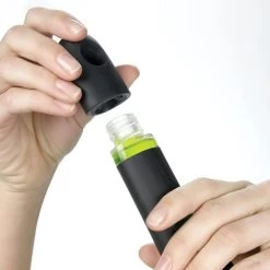 OXO Good Grips Afwasborstel Met Zeepdispenser -Huishoud Verkoop 1200x1200 963