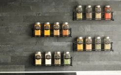 Merkloos Friendly Kitchen - Zwart Ophangbaar Kruidenrek - Modern Strak Kruidenrekje - Staal