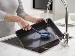 Joseph Joseph CleanTech Afwasborstel En Schrobber Set - Kunststof 11 Joseph Joseph CleanTech Afwasborstel En Schrobber Set - Kunststof -Huishoud Verkoop 1200x899 4