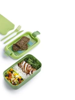 Curver Lunch&Go - Vershouddoos - Lunchbox - Inclusief Bestek - 2/3 Compartimenten - Groen 18 Curver Lunch&Go - Vershouddoos - Lunchbox - Inclusief Bestek - 2/3 Compartimenten - Groen -Huishoud Verkoop 900x1200 16